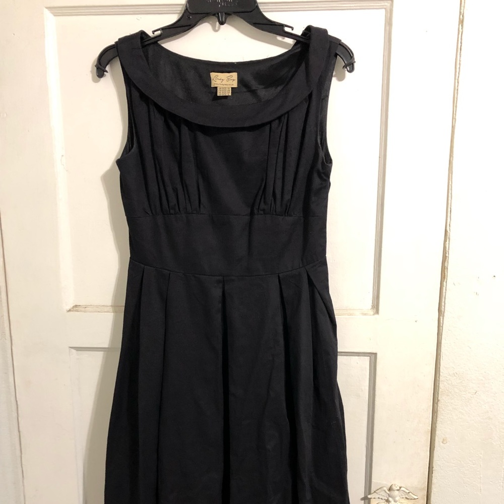Mid black dress